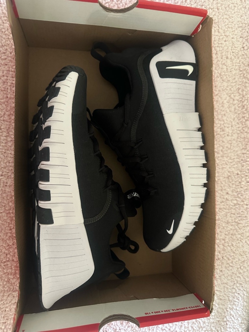 Nike Black and White Shoe in Box